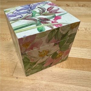 European Floral Decorative Box